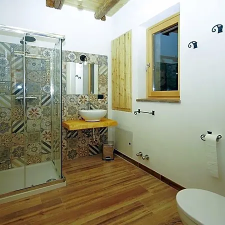 Bed & Breakfast Cascina Bucolica 3*